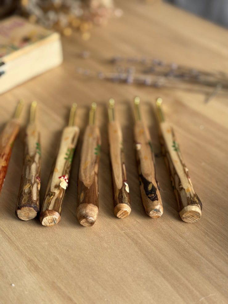 Set 4 varitas mango de madera edición otoño-25% off