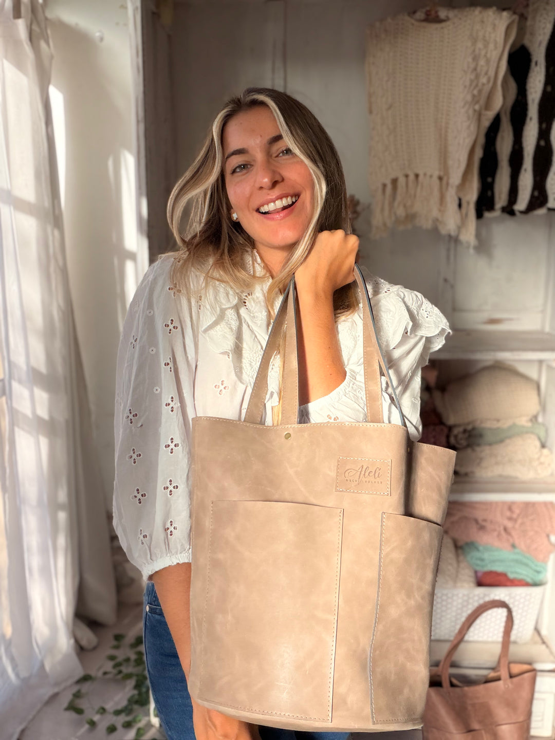 Nuevas Maxi Bag Alelí - Lanzamiento Preventa 20% off transferencia bancaria/ 3 cuotas sin interés