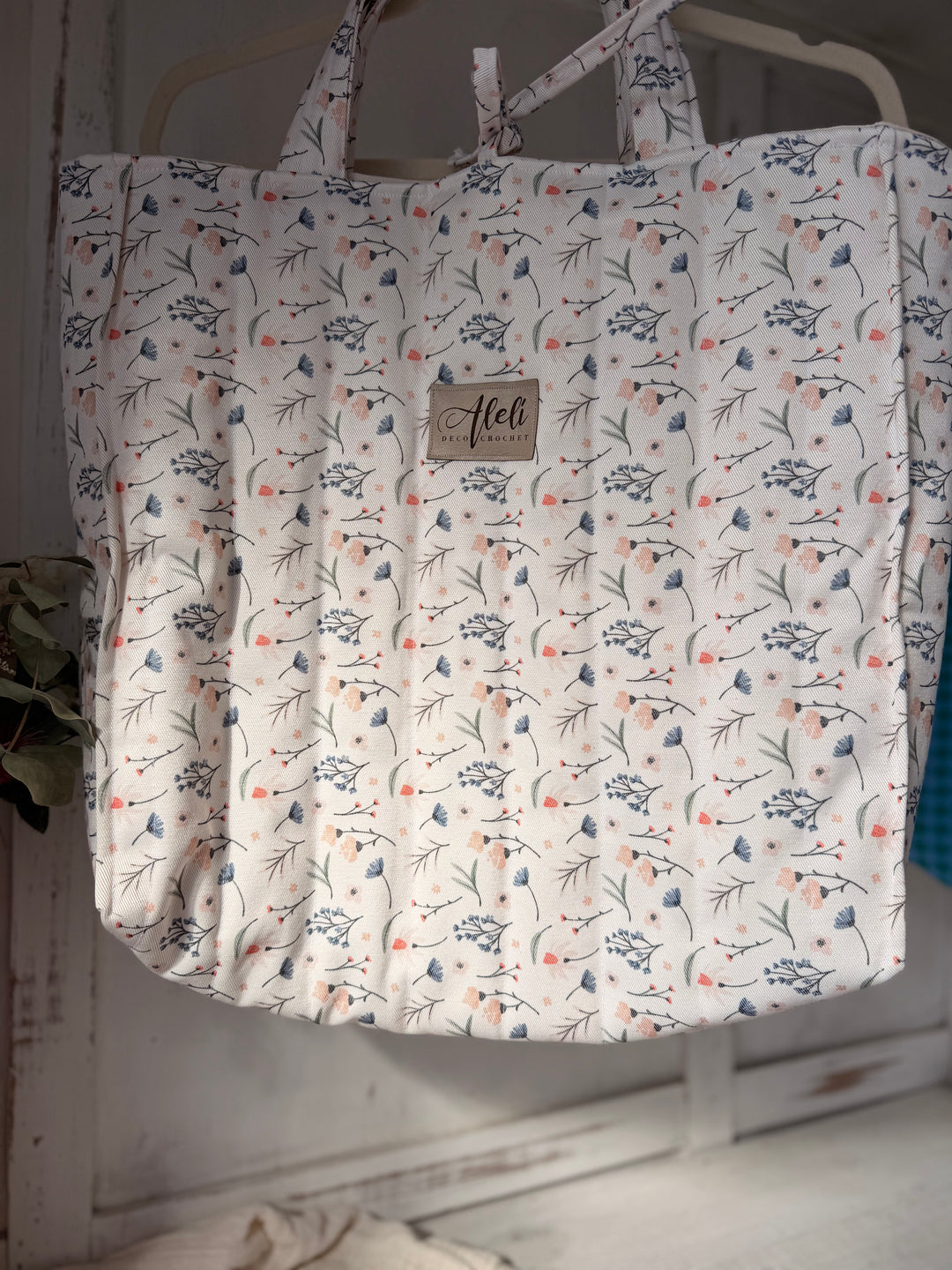Maxi bolso Flores de Aleli: bolsos PORTA PROYECTO