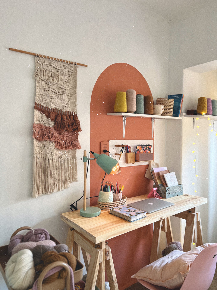 Guía de tejido Tapiz decorativo + patrón Puff redondo