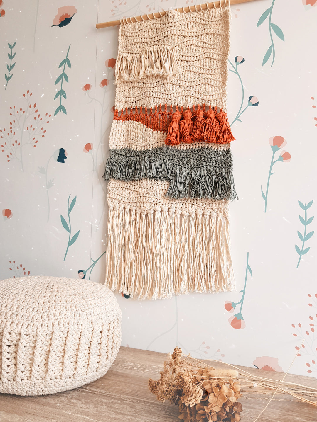 Guía de tejido Tapiz decorativo + patrón Puff redondo