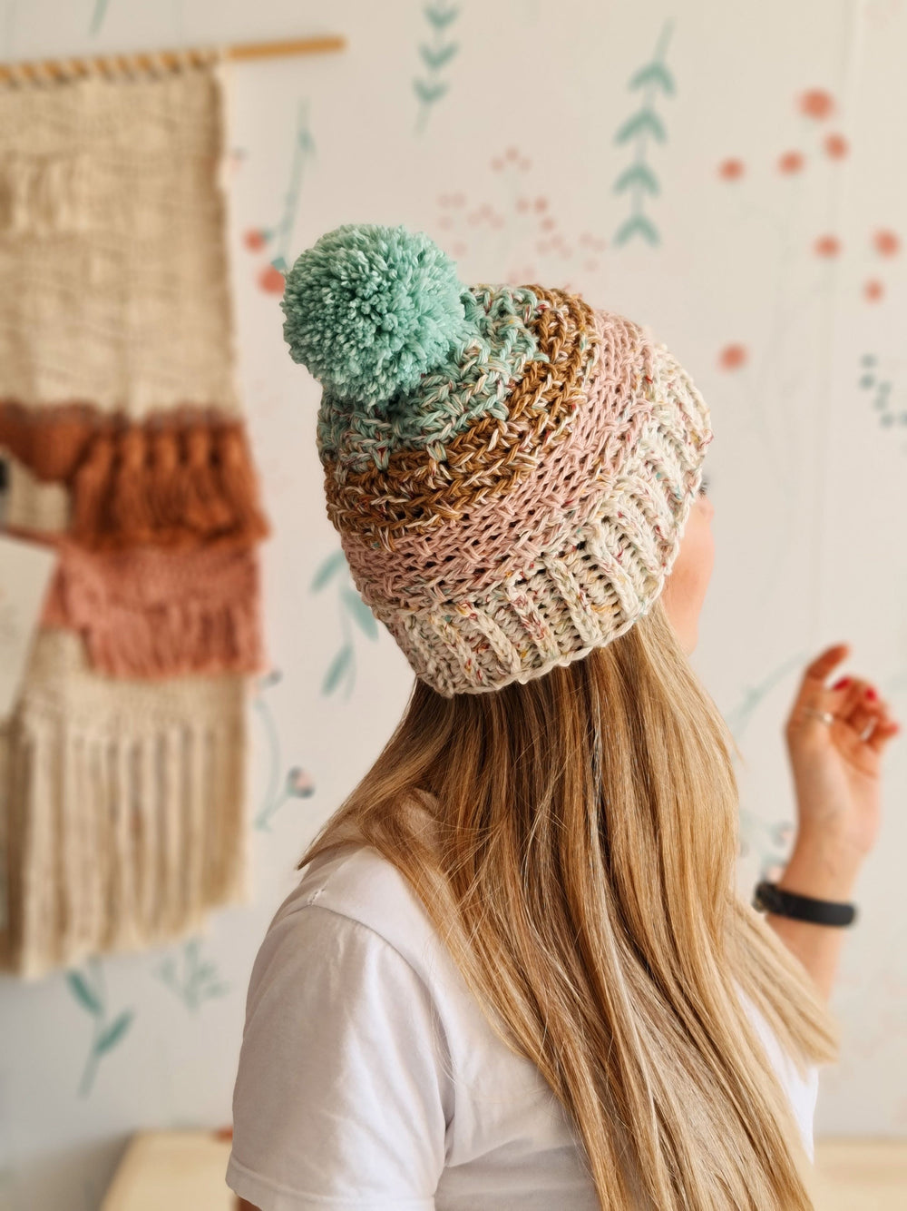 Guía de tejido- Tejido circular aplicado a un Gorro + cómo crear tus propios hilados-gorro Calafate