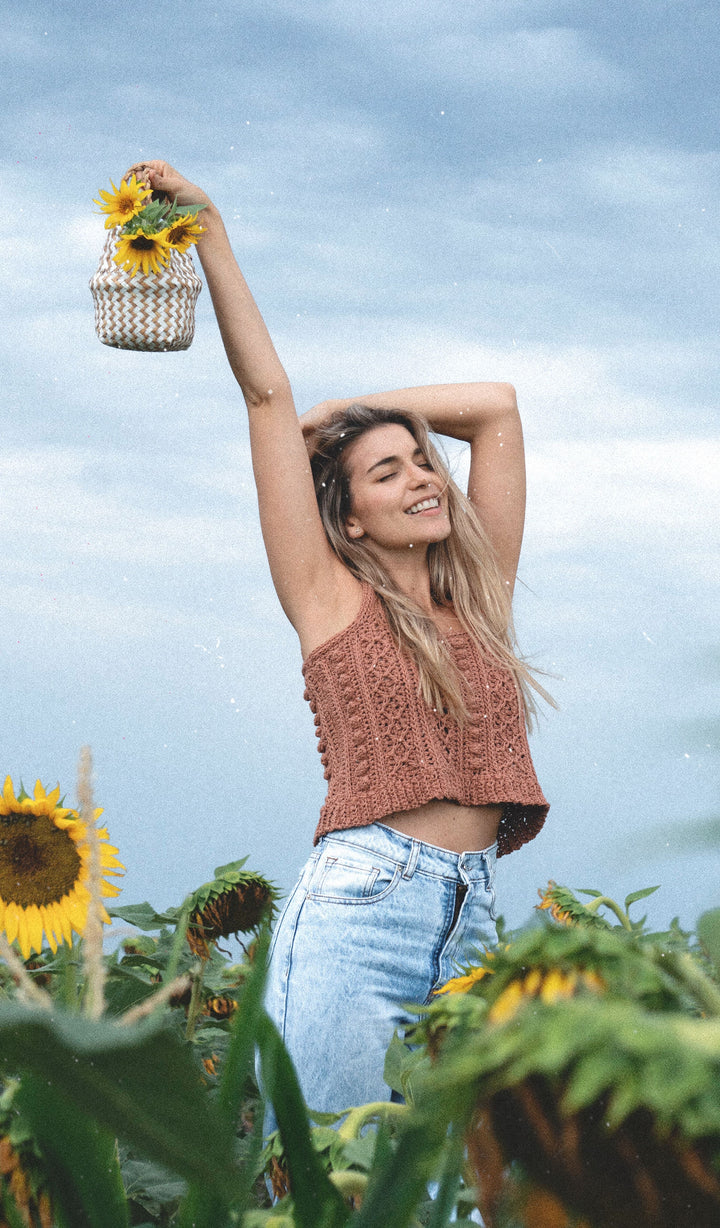 Guía de Tejido a crochet: Cómo tejer un Top a partir de una textura imitación al tricot- tejido vertical Top Otoño versión verano/versión invierno.